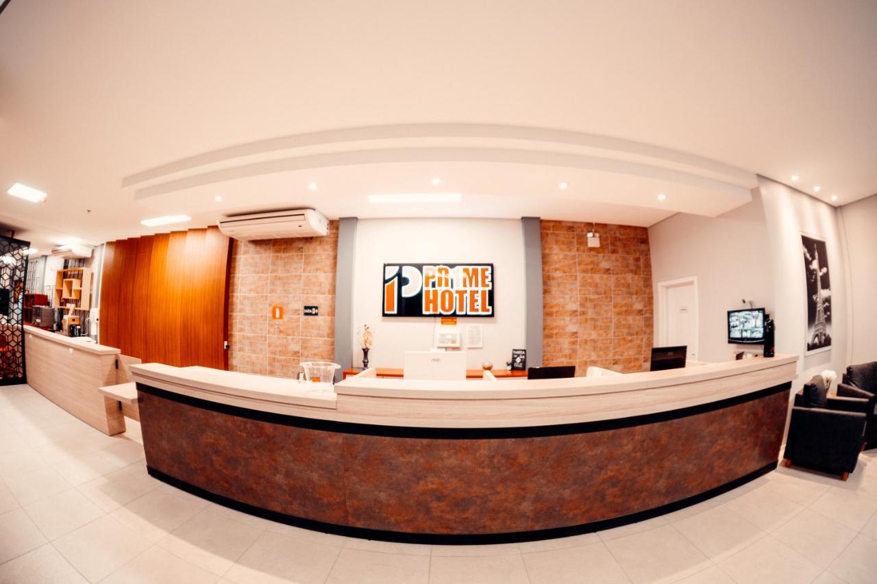 P1 Hotel Санта Мария Екстериор снимка
