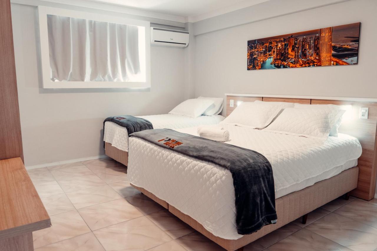 P1 Hotel Санта Мария Екстериор снимка