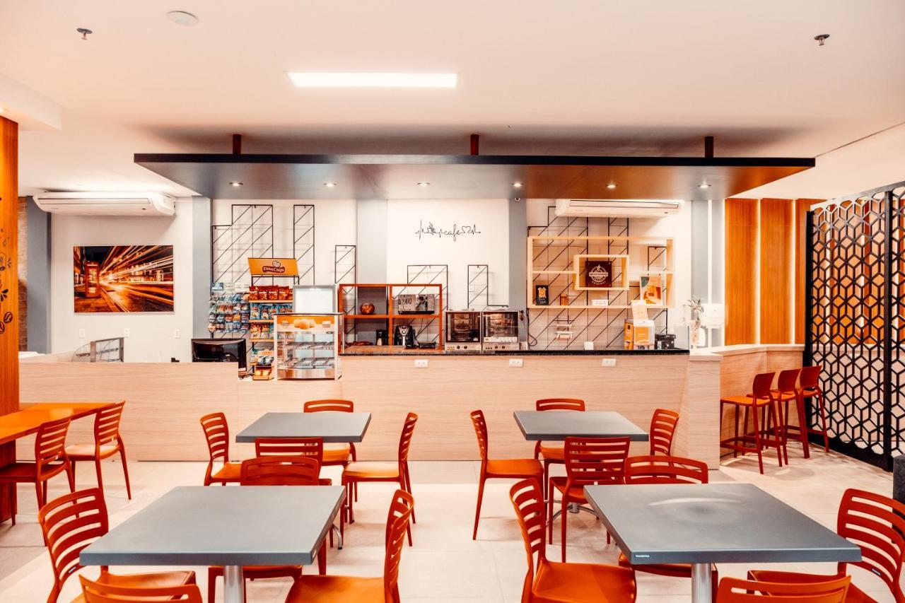 P1 Hotel Санта Мария Екстериор снимка