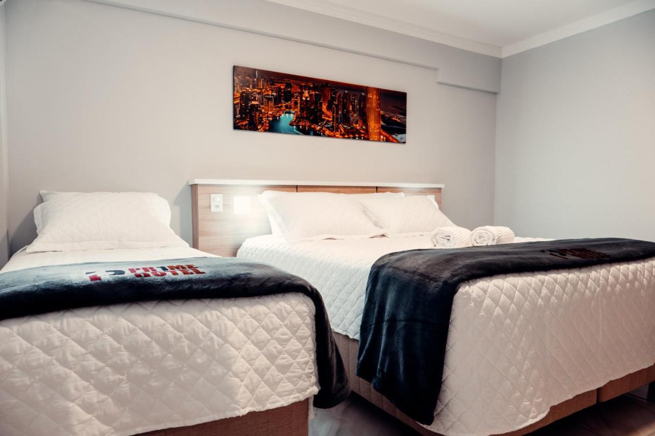 P1 Hotel Санта Мария Екстериор снимка