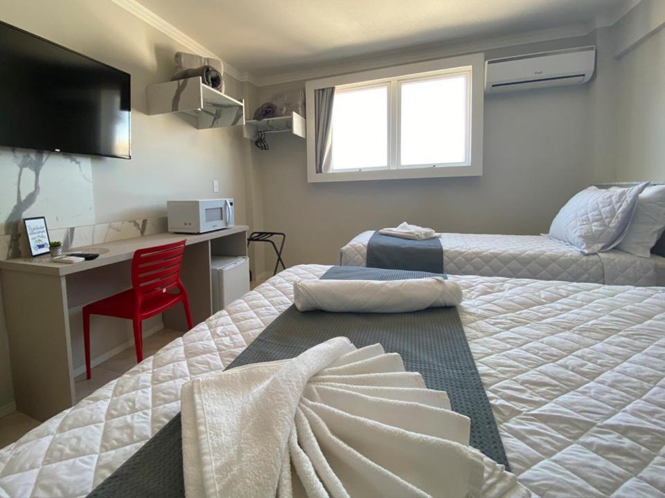 P1 Hotel Санта Мария Екстериор снимка